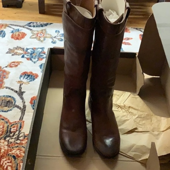 frye boots 8.5